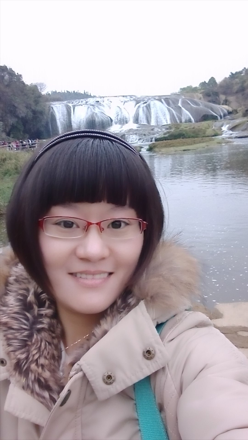 于娜.jpg